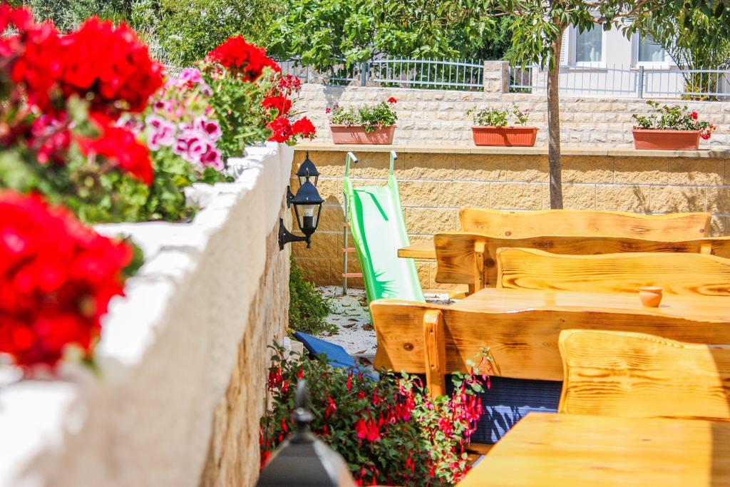 Apartments Ars Vivendi Трогир Экстерьер фото